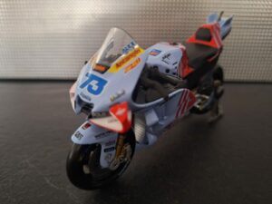 Ducati Desmosedici GP24 #73  Schaal 1:18
