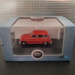 Renault 4 1975 Rood Schaal 1:76 - Afbeelding 2
