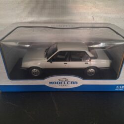 Opel Ascona C SR 1981 Schaal 1:18 - Afbeelding 4