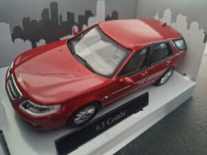 Saab 9-5 Combi Schaal 1:43