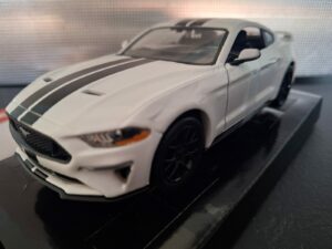 Ford Mustang GT 2018 Schaal 1:24