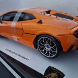 Lamborghini Temario 2025 Schaal 1:18 - Afbeelding 3