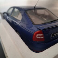 Skoda Octavia RS 2.0 TFSI 2006 Schaal 1:18 - Afbeelding 4