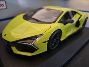 Lamborghini 74X Revuelto Schaal 1:18