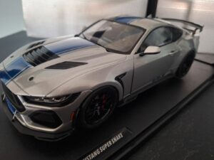 Ford Mustang Shelby Super Snake 2024 Schaal 1:18