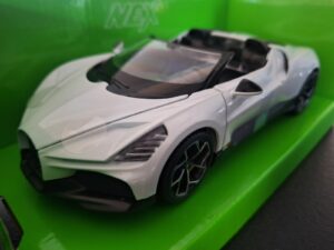 Bugatti W16 Mistral Schaal 1:24